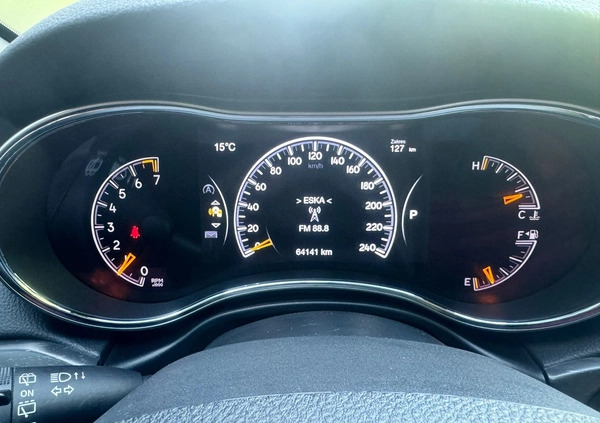 Jeep Grand Cherokee cena 135000 przebieg: 64141, rok produkcji 2018 z Łomża małe 67